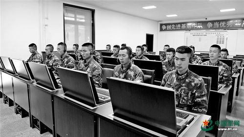 军委训练管理部领导就 军队军事职业教育条例 试行 答记者问